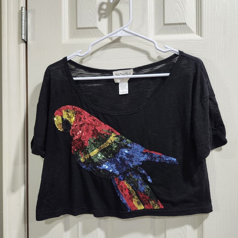 Ya Ya Club Women's‎ Small Black Crop Top Sequin Parrot Bird Graphic Tee